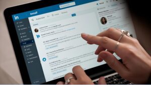 InMail: The Complete Guide to LinkedIn InMail, Strategy, Best Practices & ROI